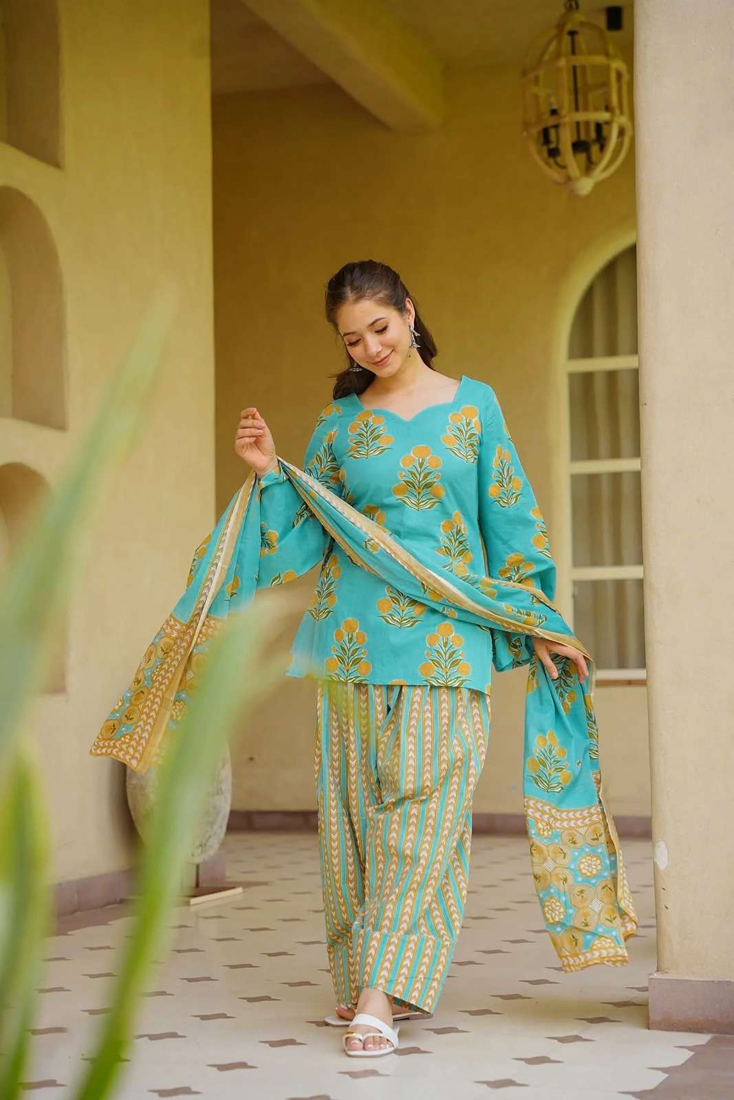 PURPLE CREATION SORAYA CANBRIC COTTON FARSHI SUIT PARTY & WEDDING TYPE SUPPLIER